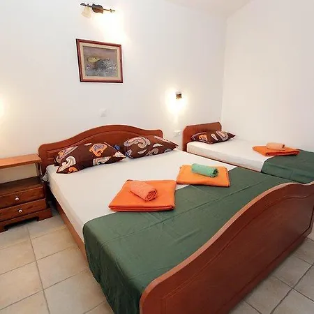 Apartman Maja 1242